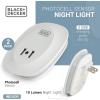 imageBLACKDECKER Night Light Plug in with 2 USB Charging Ports Photocell Sensor 10 Lumen 2 Pack